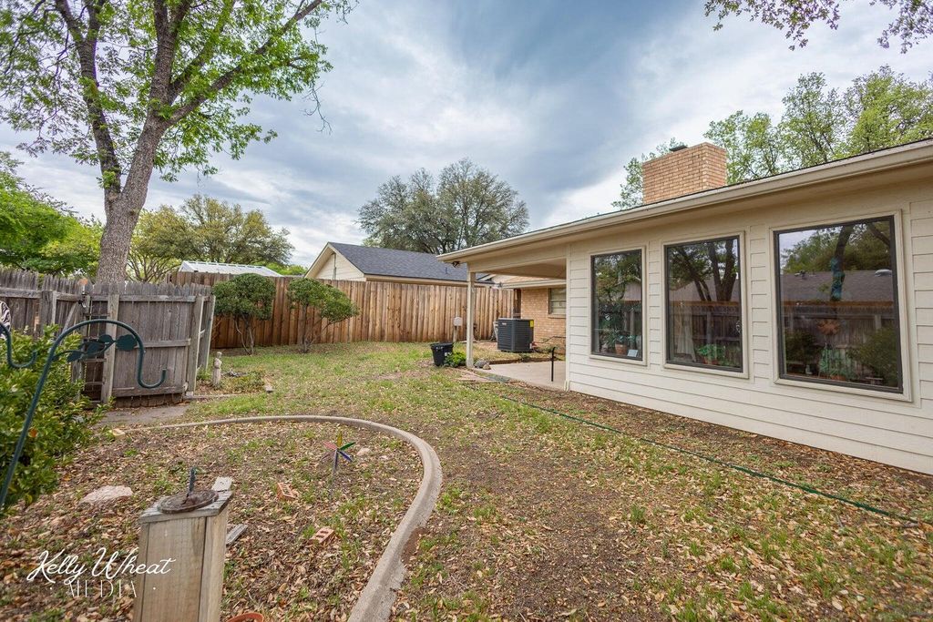 Image 31 of property listing at 3134 Lindenwood Drive, San Angelo, TX 76904