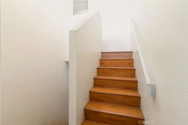 9332 Van Nuys 69, Panorama City, CA 91402