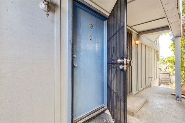 9332 Van Nuys 69, Panorama City, CA 91402