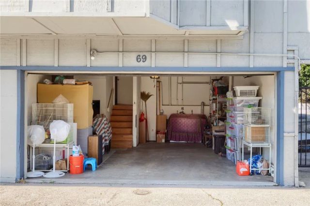 9332 Van Nuys 69, Panorama City, CA 91402