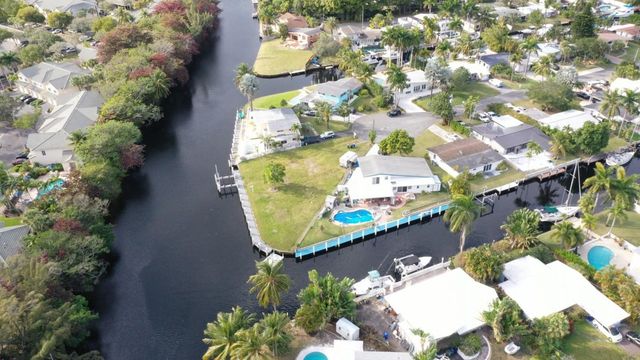 2630 Tortugas Lane, Fort Lauderdale, FL 33312