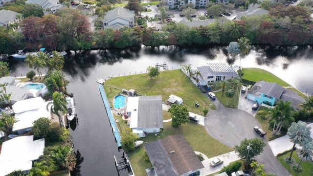 2630 Tortugas Lane, Fort Lauderdale, FL 33312