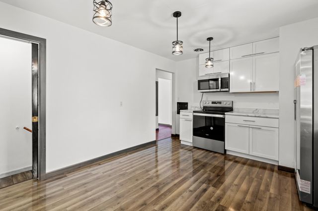 1409 13th Avenue N, Moorhead, MN 56560