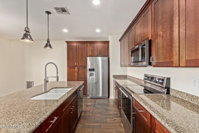 12136 W Tether Trail, Peoria, AZ 85383