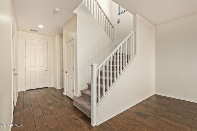12136 W Tether Trail, Peoria, AZ 85383