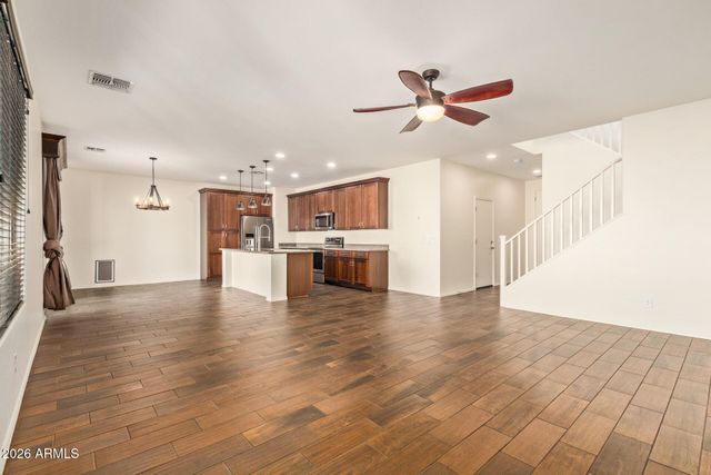 12136 W Tether Trail, Peoria, AZ 85383