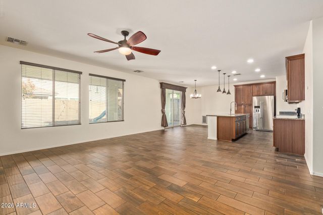 12136 W Tether Trail, Peoria, AZ 85383