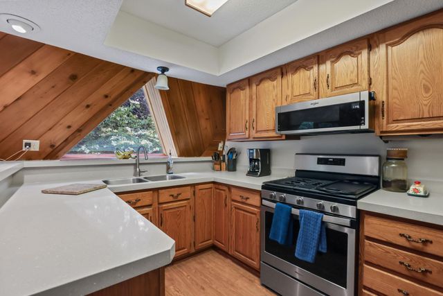 17345 Kettle River Boulevard NE, Columbus, MN 55025