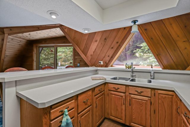 17345 Kettle River Boulevard NE, Columbus, MN 55025