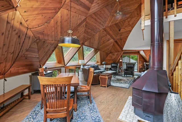 17345 Kettle River Boulevard NE, Columbus, MN 55025