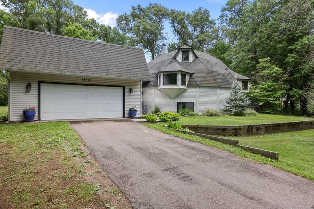 17345 Kettle River Boulevard NE, Columbus, MN 55025