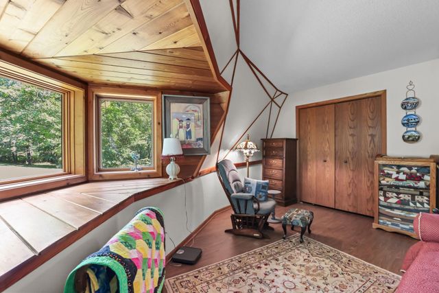 17345 Kettle River Boulevard NE, Columbus, MN 55025
