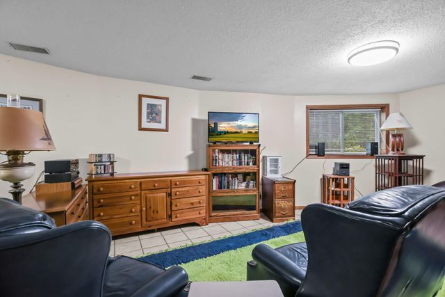 17345 Kettle River Boulevard NE, Columbus, MN 55025