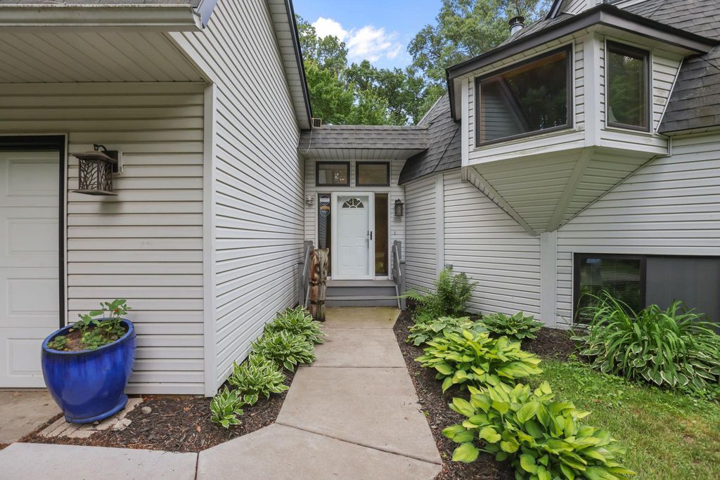 17345 Kettle River Boulevard NE, Columbus, MN 55025 — photo 3