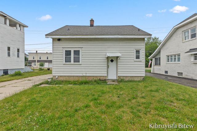 2453 Byron Center Avenue, Wyoming, MI 49519