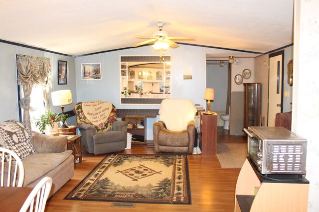 914 Castle St, Mcminnville, TN 37110