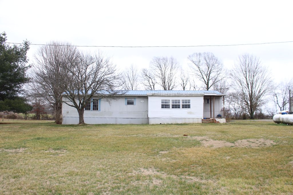 914 Castle St, Mcminnville, TN 37110