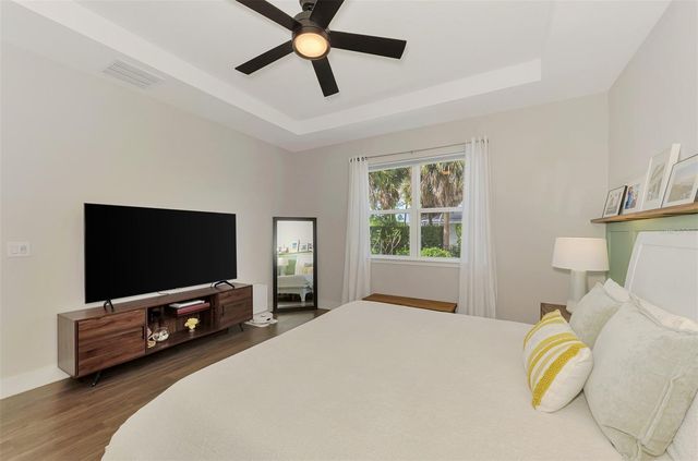 8472 RED COACH AVENUE, North Port, FL 34291