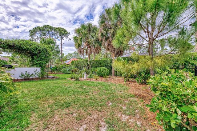 8472 RED COACH AVENUE, North Port, FL 34291