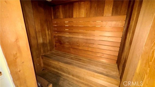 18645 Hatteras 208, Tarzana (los Angeles), CA 91356