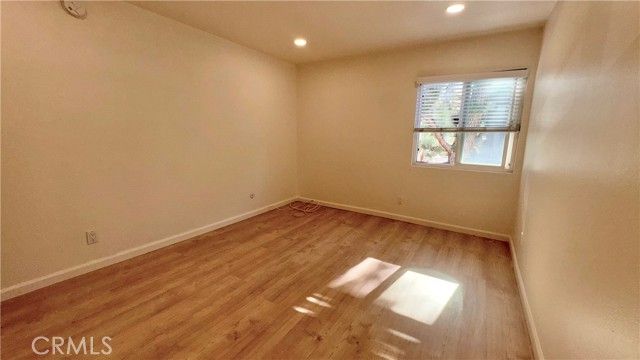 18645 Hatteras 208, Tarzana (los Angeles), CA 91356