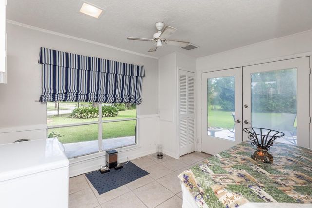 5990 N Circuit Drive, Beaumont, TX 77706