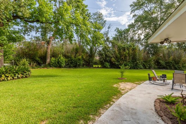 5990 N Circuit Drive, Beaumont, TX 77706