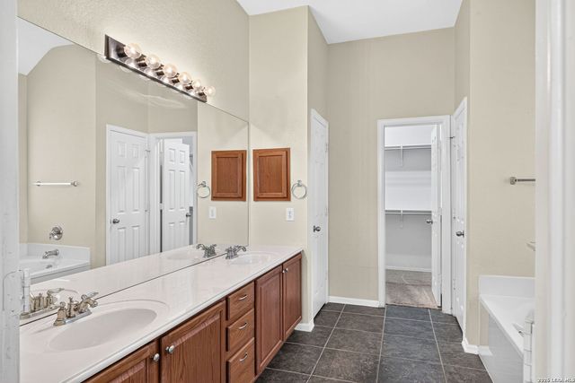 1403 Alpine Pond, San Antonio, TX 78260