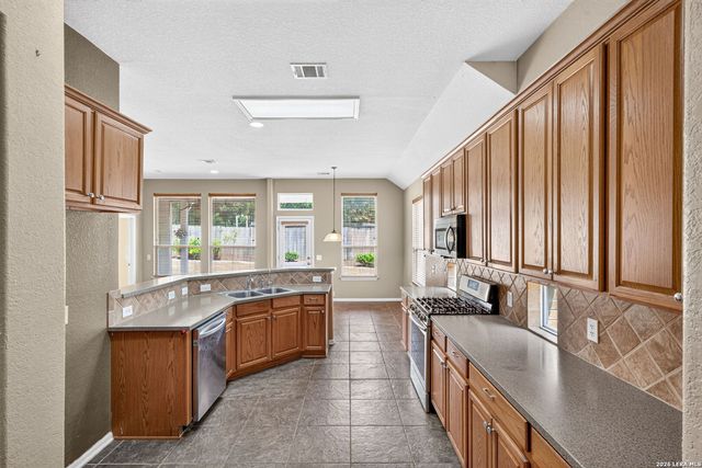 1403 Alpine Pond, San Antonio, TX 78260