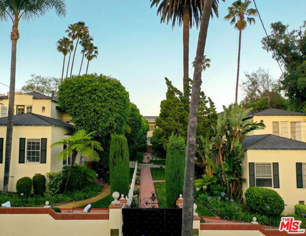 1718 N Vista Street, Los Angeles, CA 90046