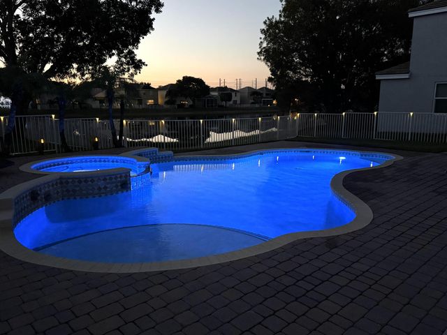 108 Devonshire Circle, Royal Palm Beach, FL 33414