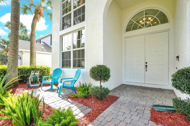 108 Devonshire Circle, Royal Palm Beach, FL 33414