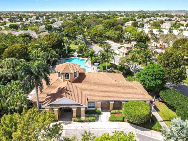 108 Devonshire Circle, Royal Palm Beach, FL 33414