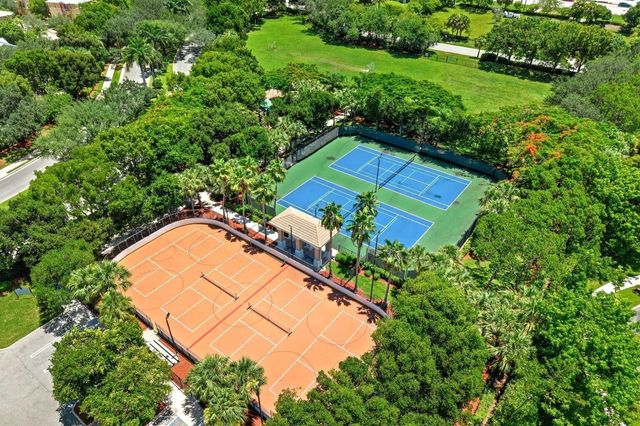 108 Devonshire Circle, Royal Palm Beach, FL 33414