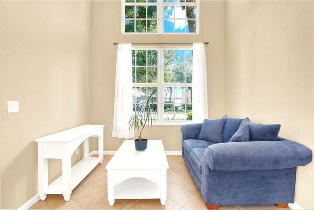 108 Devonshire Circle, Royal Palm Beach, FL 33414