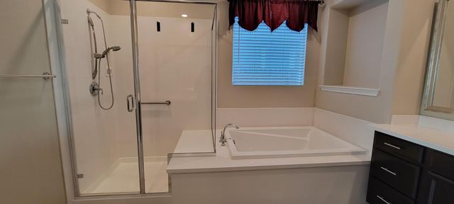 1052 Lavender St, Manteca, CA 95337