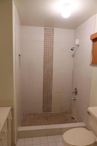 7001 W 35th Avenue 273, Hialeah, FL 33018