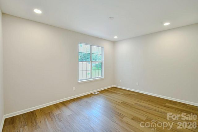 6020 Running Deer Road, Charlotte, NC 28214