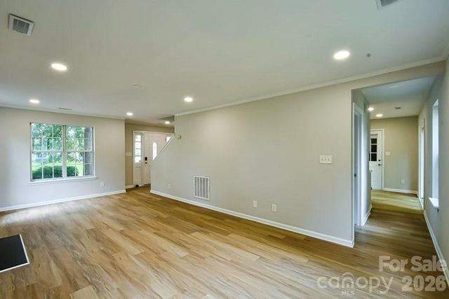 6020 Running Deer Road, Charlotte, NC 28214
