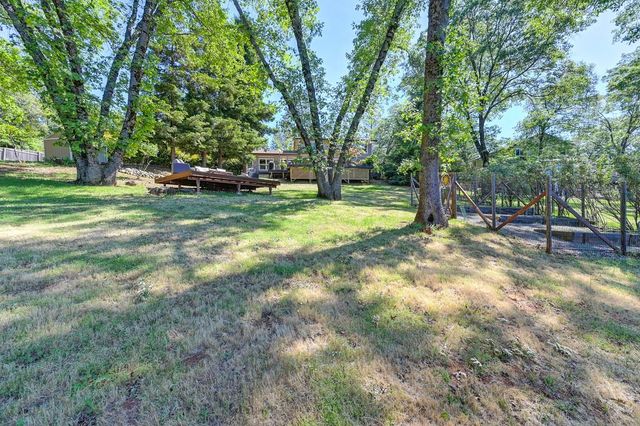 6470 Longridge Ct, Foresthill, CA 95631