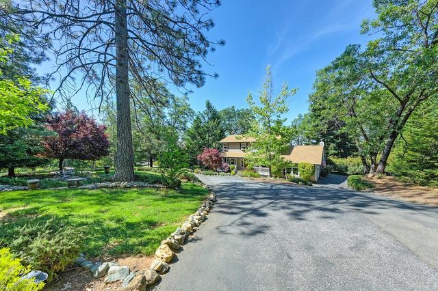 6470 Longridge Ct, Foresthill, CA 95631