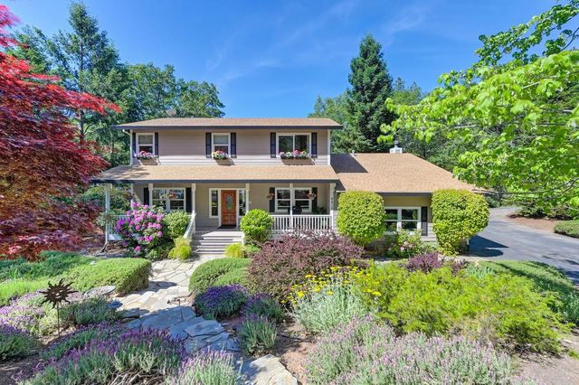 6470 Longridge Ct, Foresthill, CA 95631