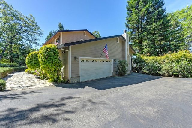 6470 Longridge Ct, Foresthill, CA 95631