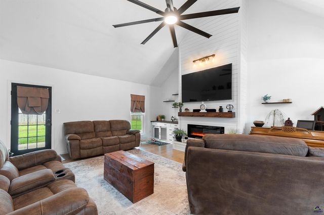 114 Ivey Ct, Warner Robins, GA 31088