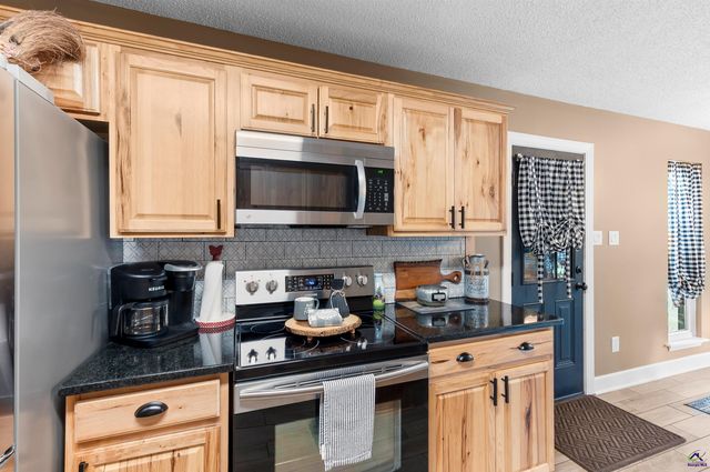 114 Ivey Ct, Warner Robins, GA 31088
