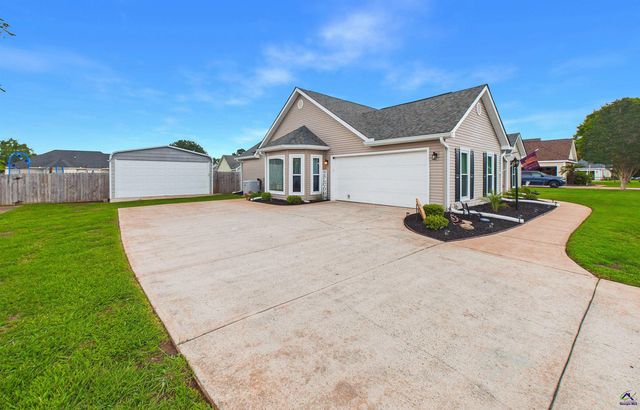 114 Ivey Ct, Warner Robins, GA 31088
