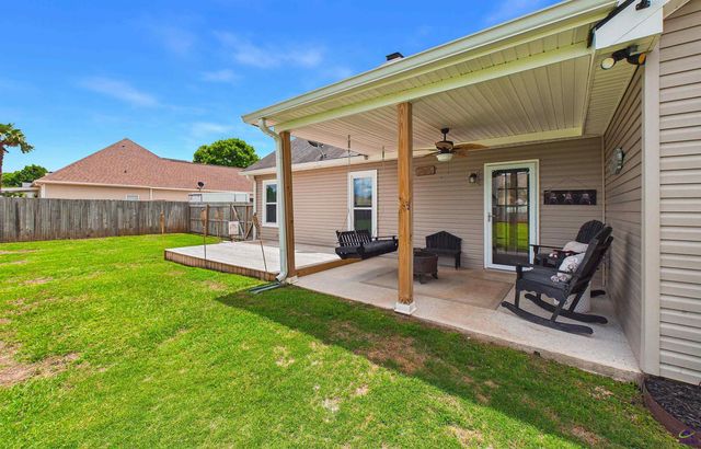 114 Ivey Ct, Warner Robins, GA 31088