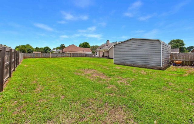 114 Ivey Ct, Warner Robins, GA 31088