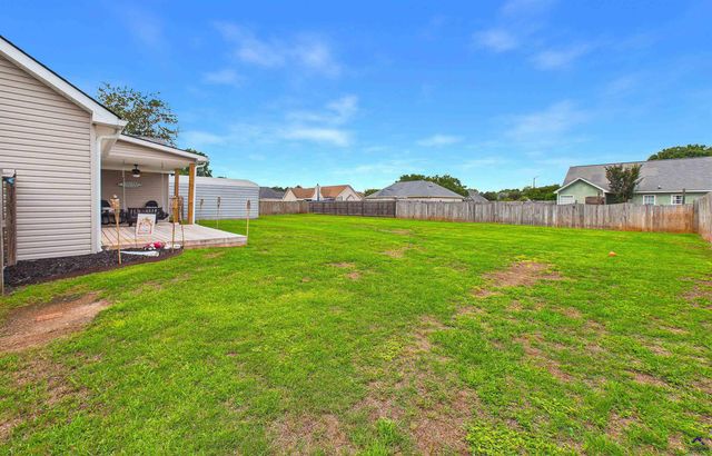 114 Ivey Ct, Warner Robins, GA 31088