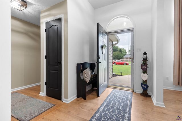 114 Ivey Ct, Warner Robins, GA 31088